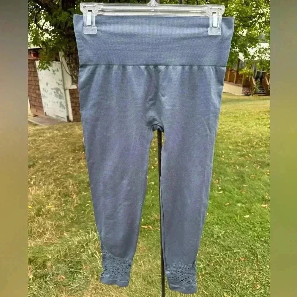 One 5 One Gray-blue Leggings with Cutout Detail, Size S/M